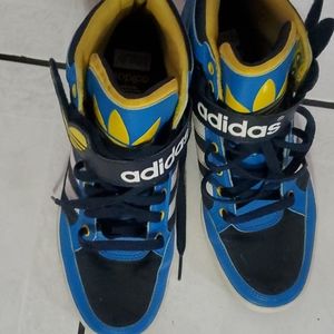 High top Adidas
